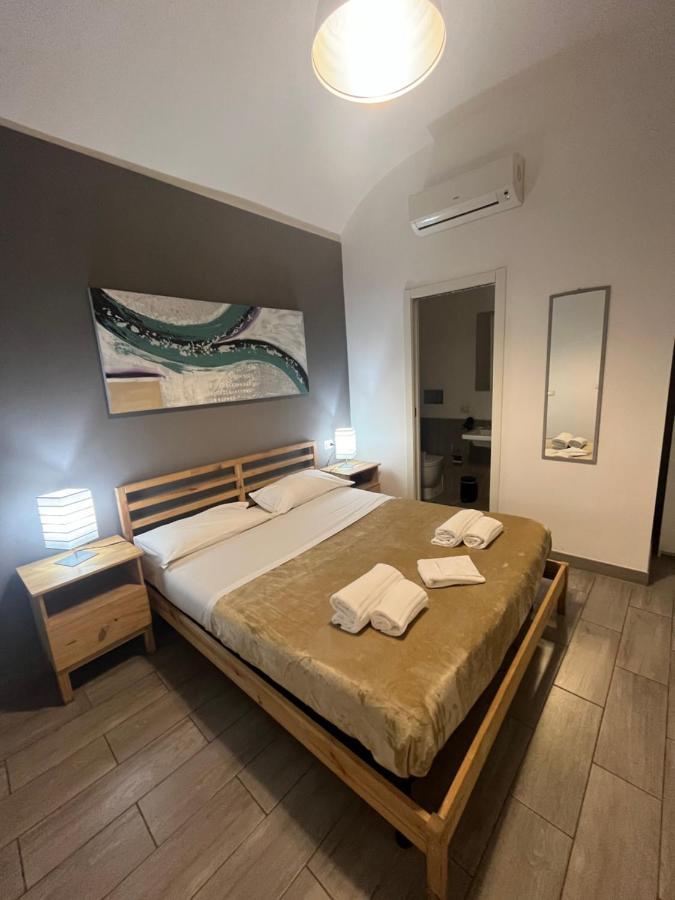 Etruska Porta Pia Guesthouse Rome Bagian luar foto