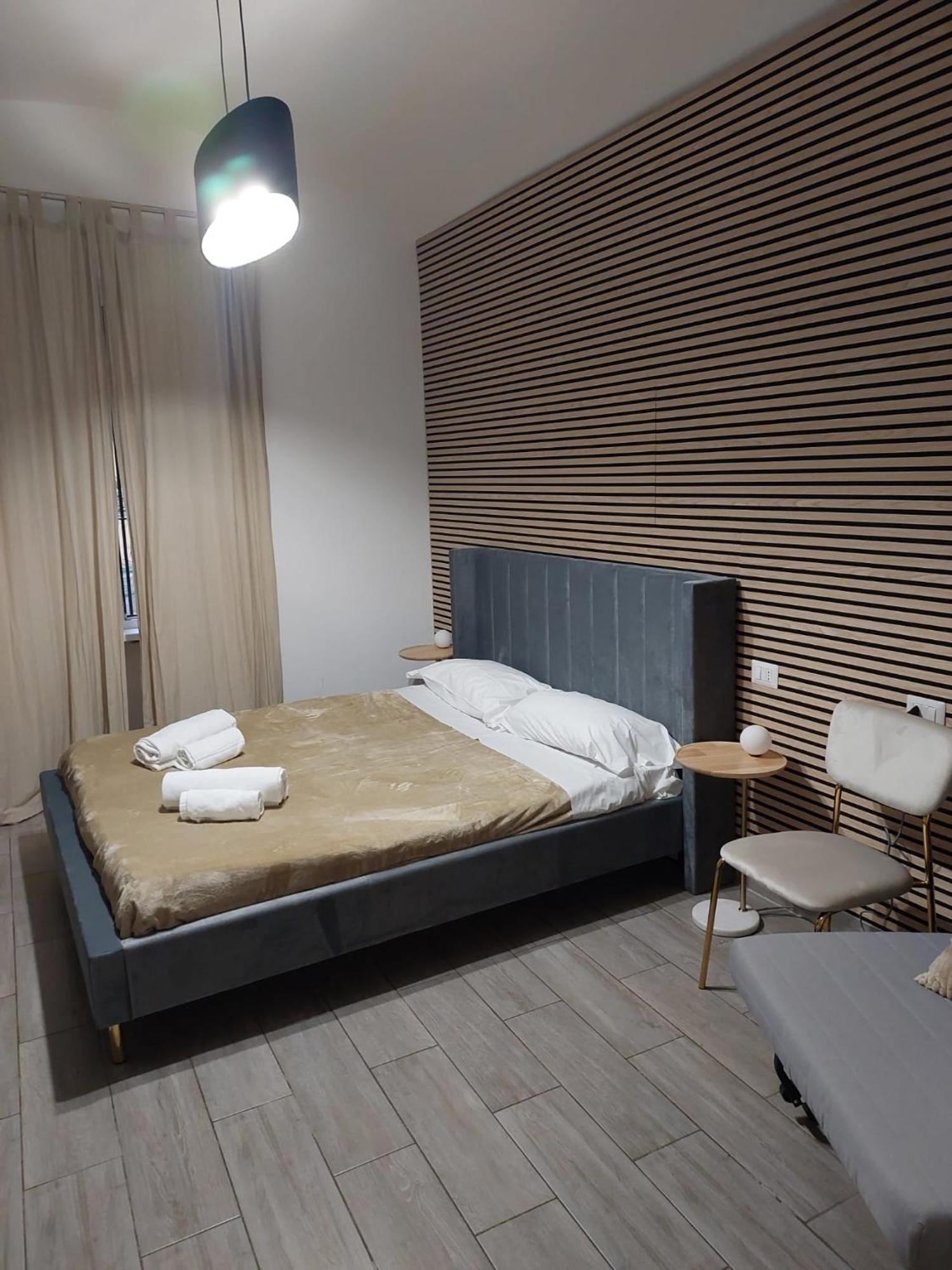 Etruska Porta Pia Guesthouse Rome Bagian luar foto