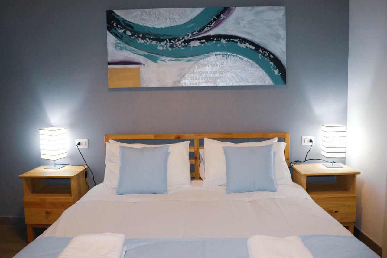 Etruska Porta Pia Guesthouse Rome Bagian luar foto